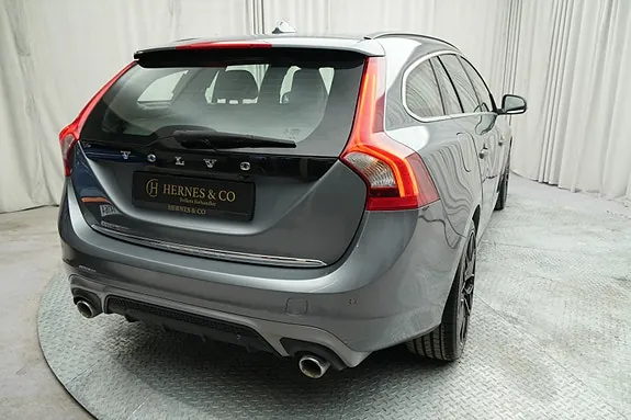 Volvo V60 2016 photo 4