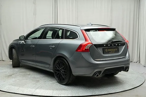 Volvo V60 2016 photo 3
