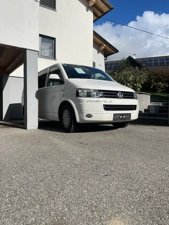 Volkswagen T5