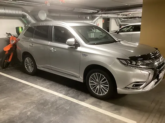 Mitsubishi Outlander 2019 photo 3