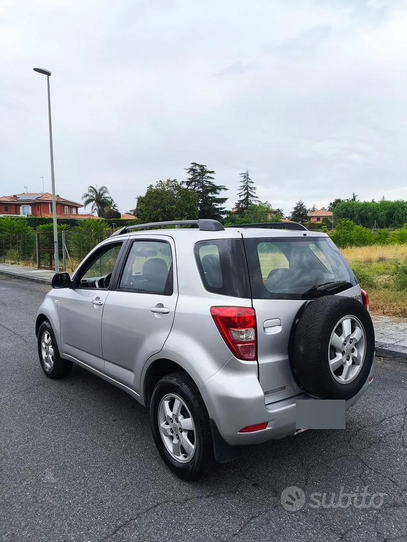 Daihatsu Terios 2007 photo 2