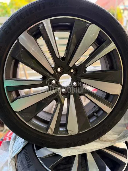 Peugeot 3008 2017 photo 3