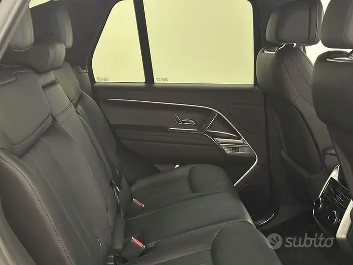 Land Rover Range Rover 2026 photo 5