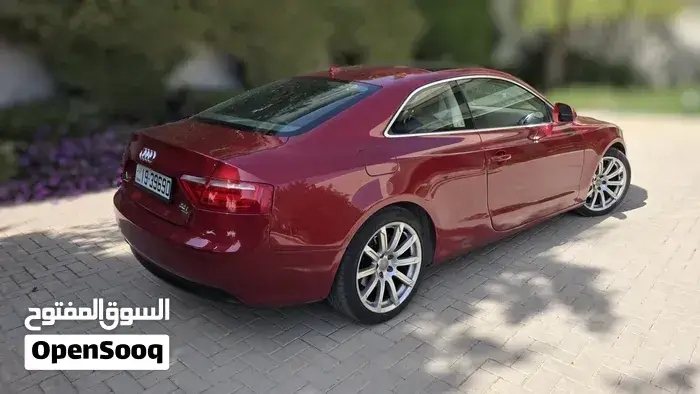 Audi A5 2010 photo 2