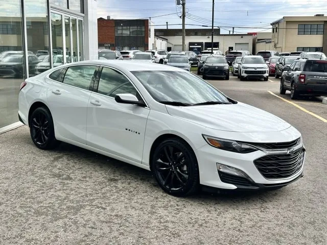 Chevrolet Malibu 2024 photo 3