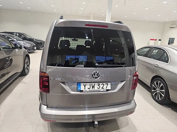 Volkswagen Caddy Maxi 2017 photo 5