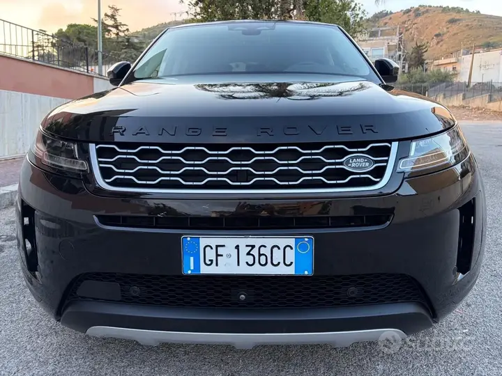 Land Rover Range Rover Evoque 2021 photo 2