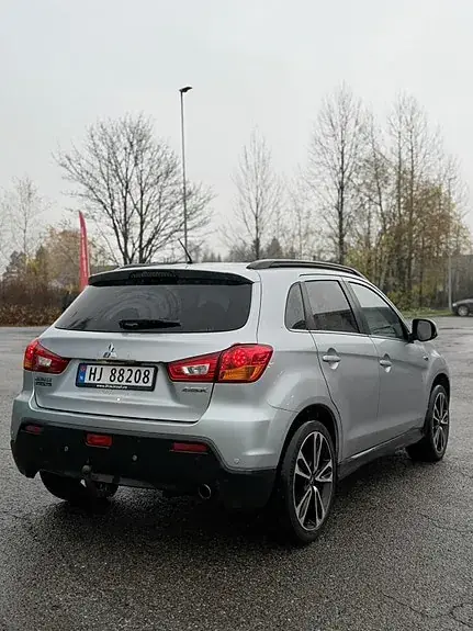 Mitsubishi Asx 2011 photo 4