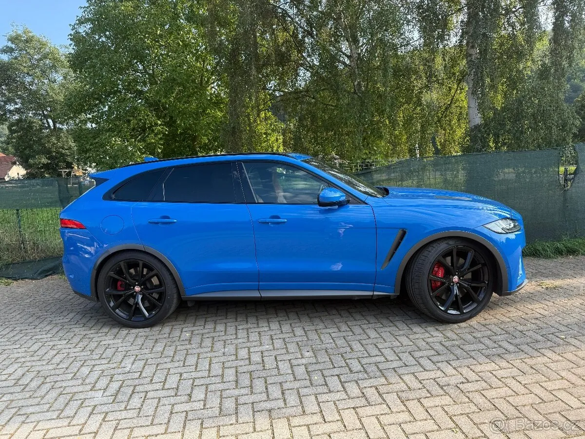 Jaguar F-Pace 2019 photo 4