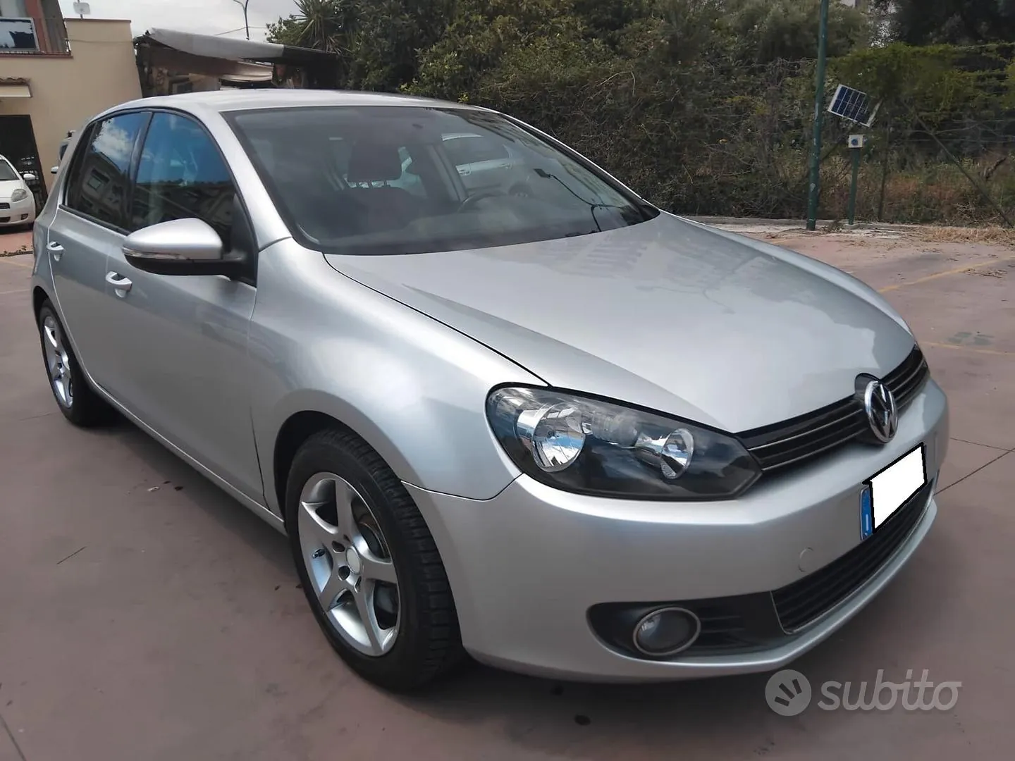Volkswagen Golf 2010 photo 3