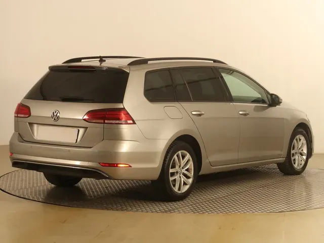 Volkswagen Golf Variant 2017 photo 4
