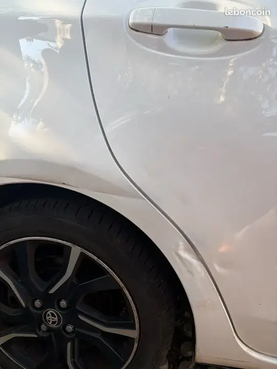 Toyota Yaris 2016 photo 5