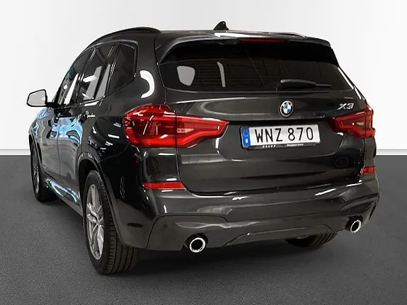 BMW X3 2018 photo 2