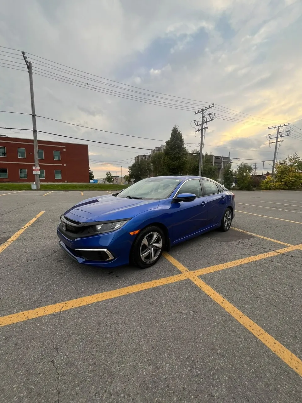 Honda Civic 2019 photo 2