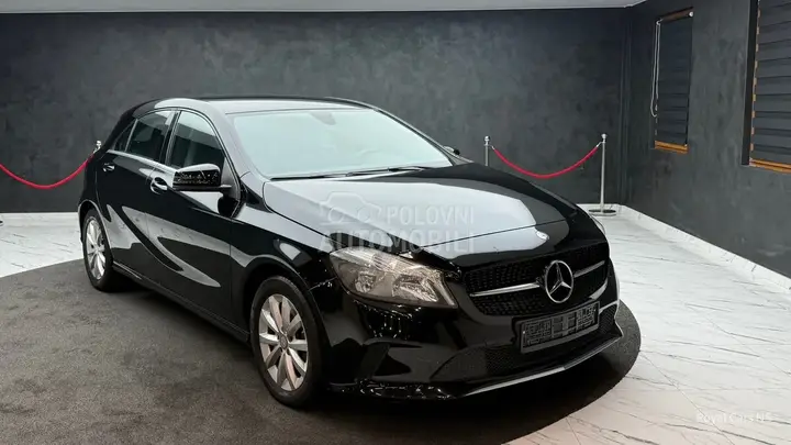Mercedes-Benz A 160 2016 photo 3