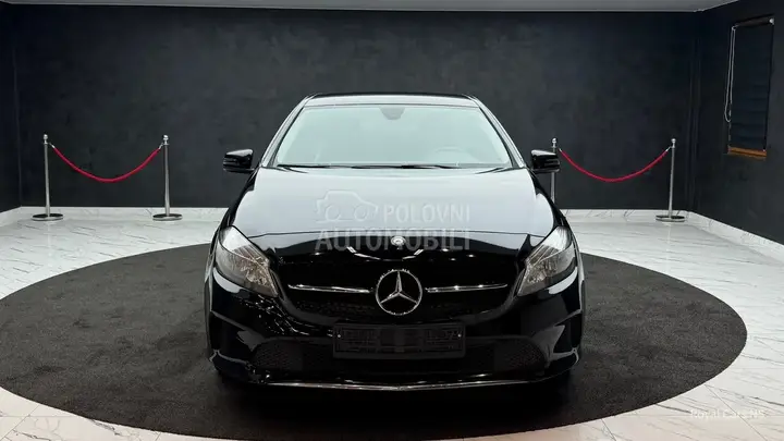 Mercedes-Benz A 160 2016 photo 2