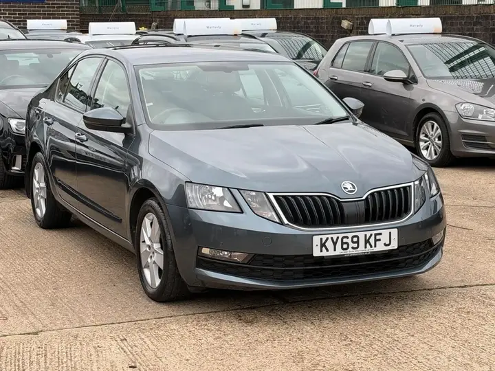 Skoda Octavia 2019 photo 2