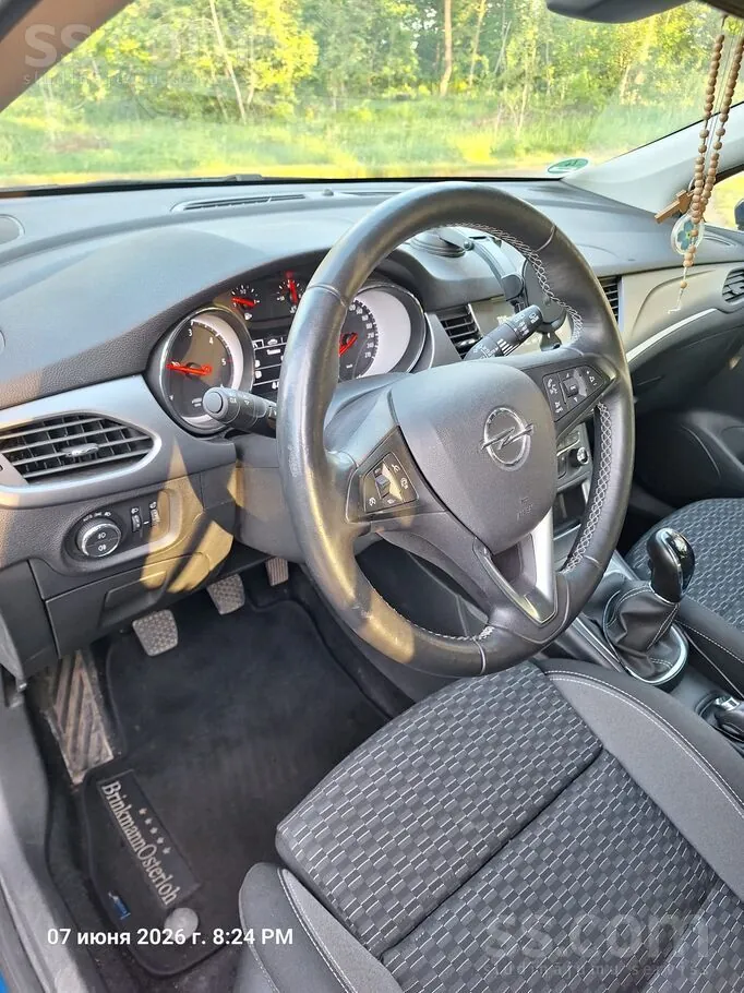 Opel Astra 2020 photo 2