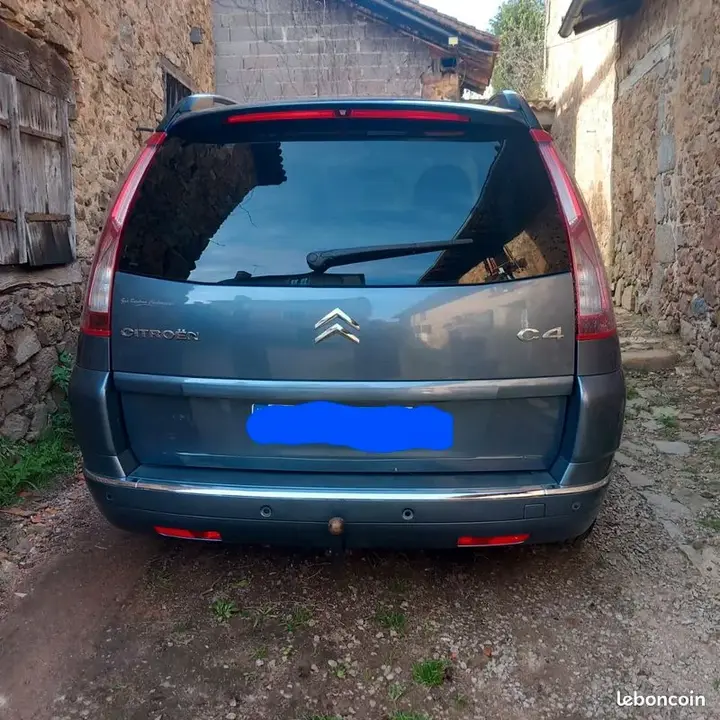 Citroen C4 Picasso 2007 photo 2