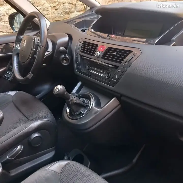 Citroen C4 Picasso 2007 photo 3