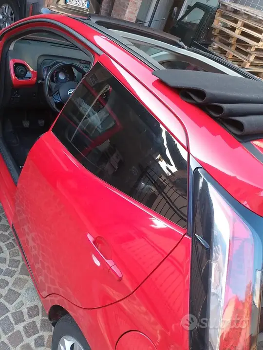 Toyota Aygo 2015 photo 4