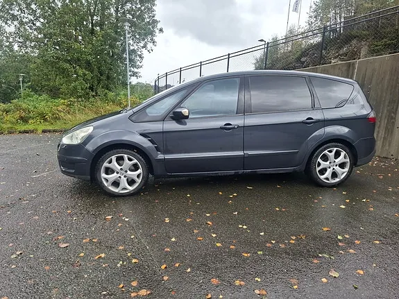Ford S-Max 2007 photo 2