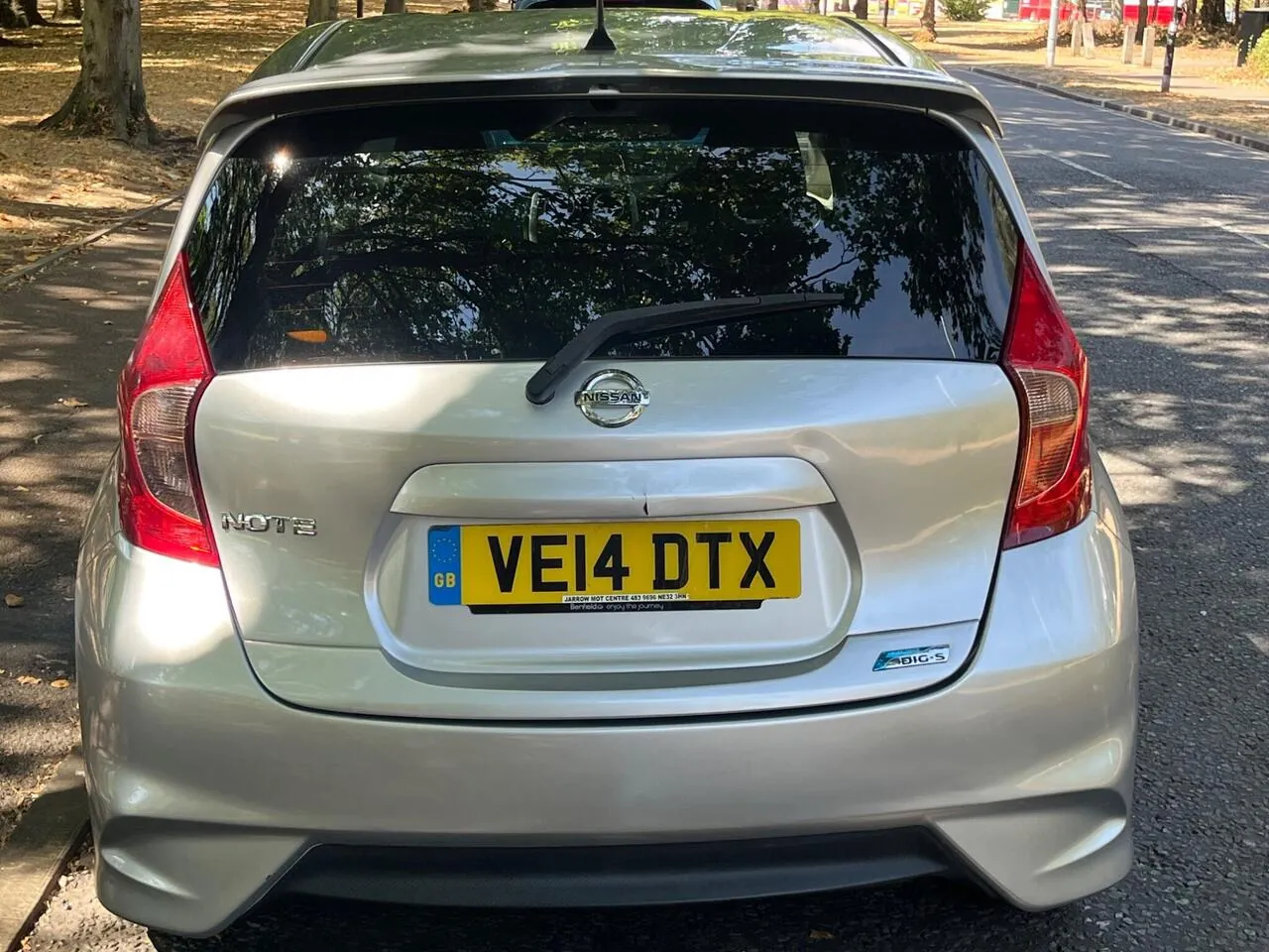 Nissan Note 2014 photo 5