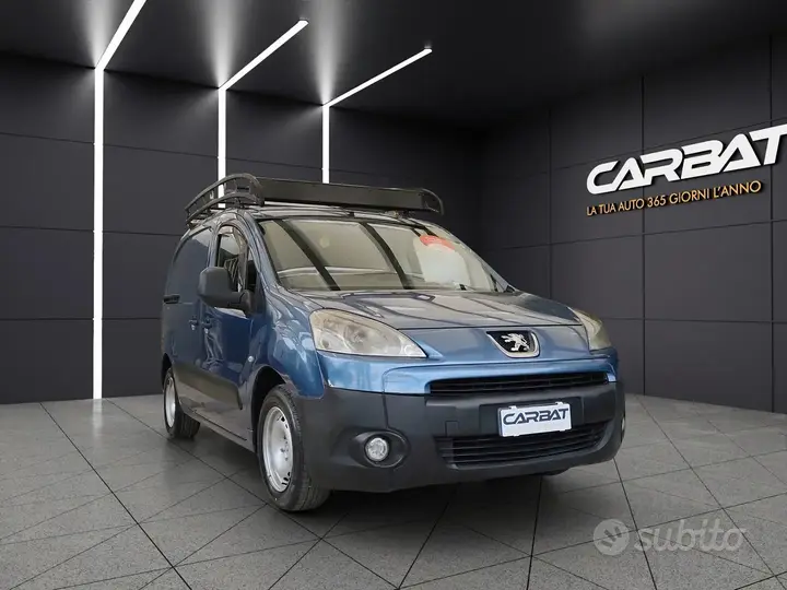 Peugeot Partner Tepee 2011 photo 3