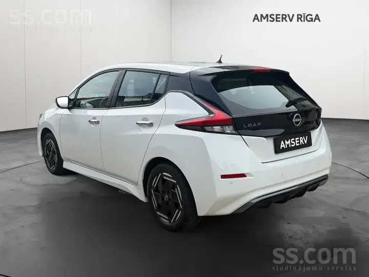 Nissan Leaf 2022 photo 4