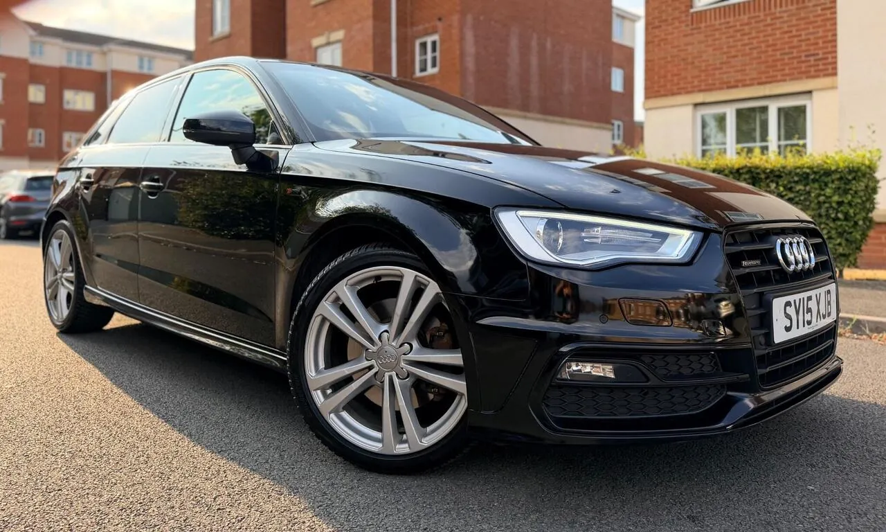 Audi A3 2015 photo 2