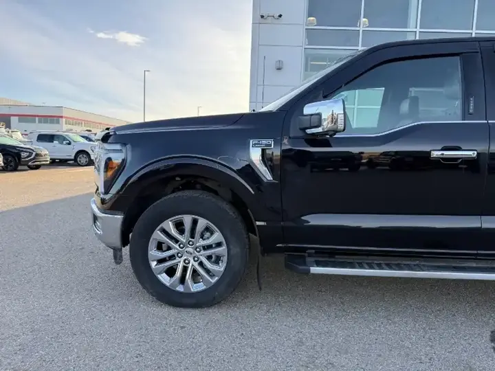 Ford F-150 2024 photo 3