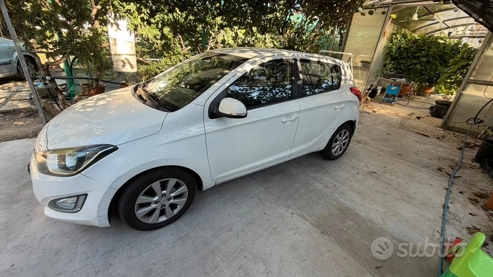 Hyundai I20 2012 photo 2