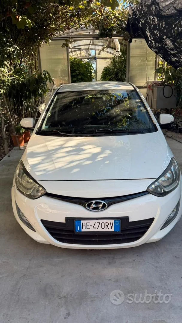 Hyundai I20 2012 photo 3