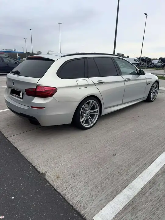BMW 5 Series 2014 photo 2