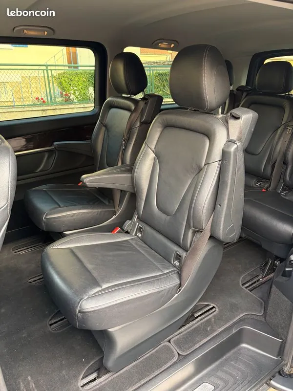Mercedes-Benz V-Class 2016 photo 3