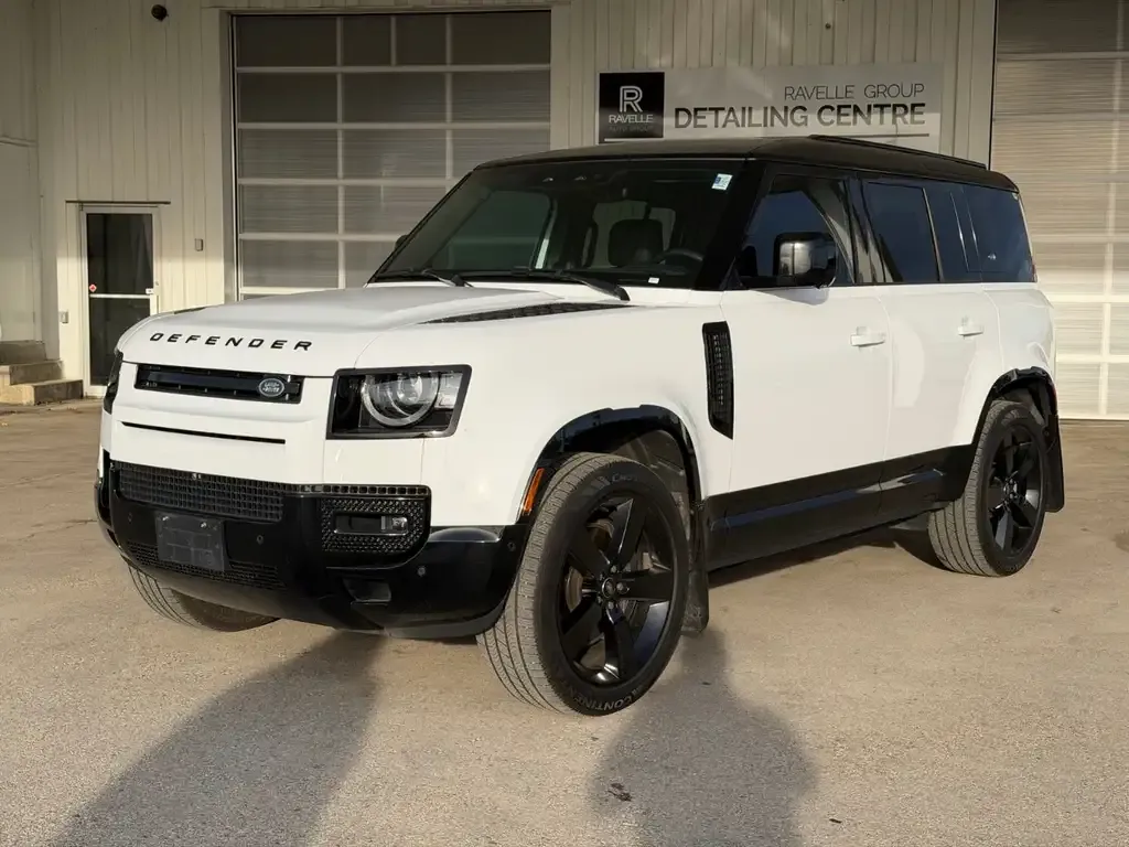 Land Rover Defender 2024 photo 3