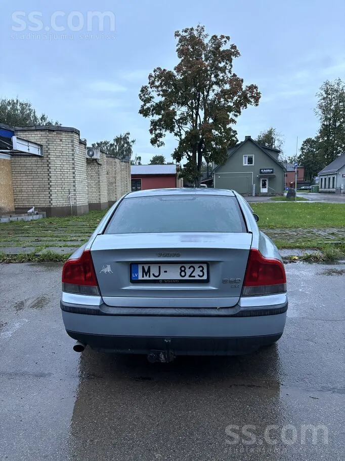 Volvo S60 2000 photo 3