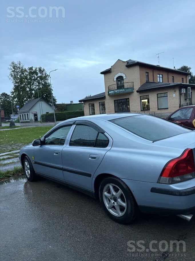 Volvo S60 2000 photo 4