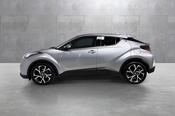 Toyota C-Hr 2019 photo 2
