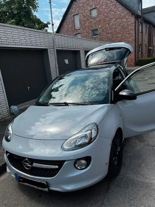 Opel Adam