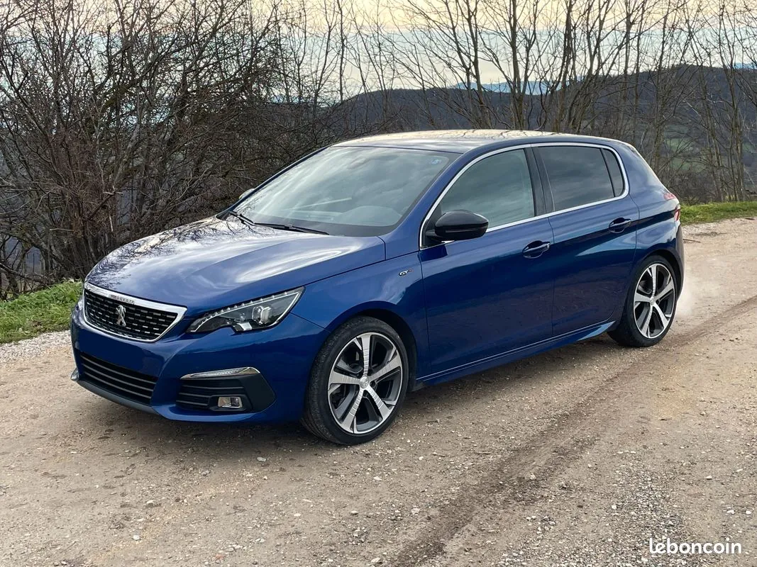 Peugeot 308 2019 photo 2