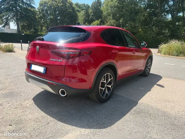 Alfa Romeo Stelvio 2018 photo 3