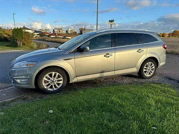 Ford Mondeo 2012 photo 5