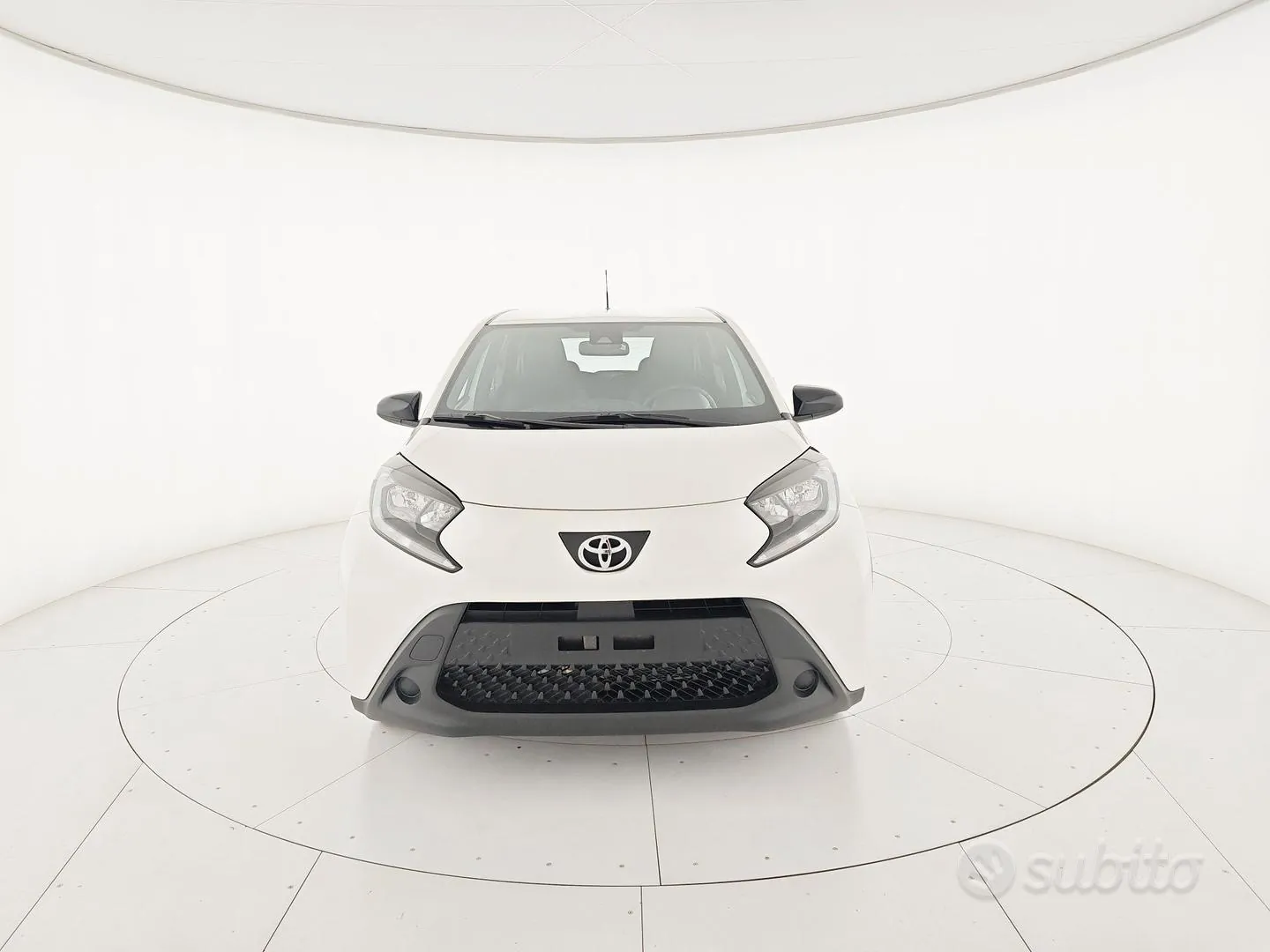 Toyota Aygo 2025 photo 2
