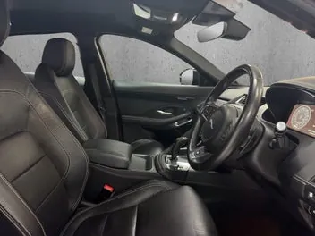 Jaguar E-Pace 2021 photo 3