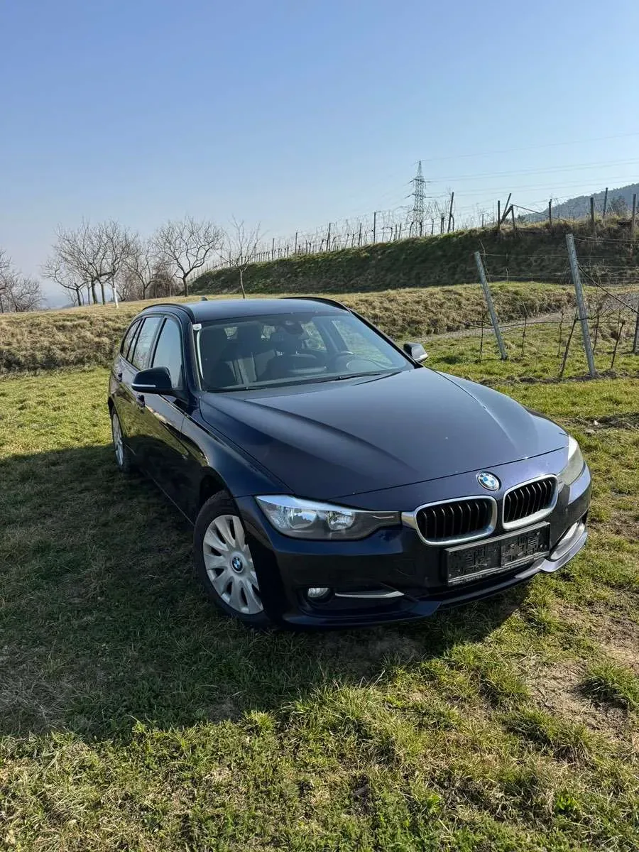 BMW 3 Series 2015 photo 2