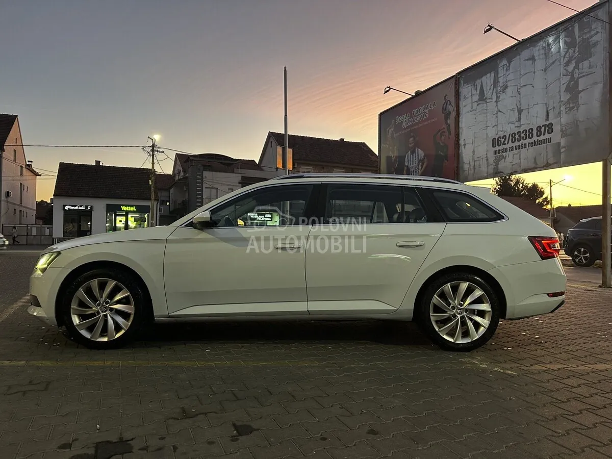 Skoda Superb 2016 photo 2