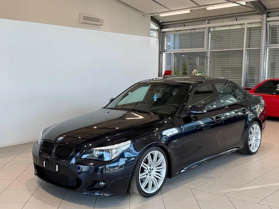 BMW 530I