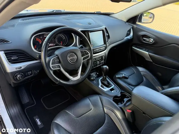 Jeep Cherokee 2018 photo 5