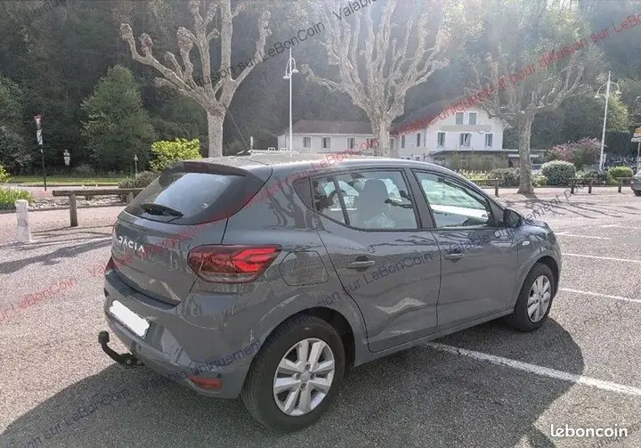 Dacia Sandero 2023 photo 3